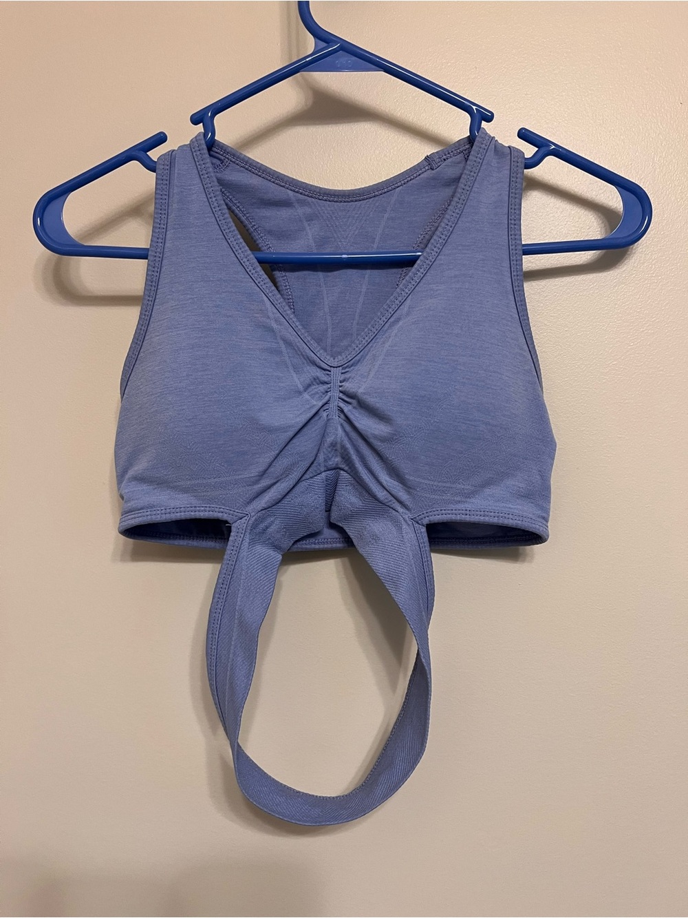 ALPHALETE Seamless Ruched V-Neck Bralette